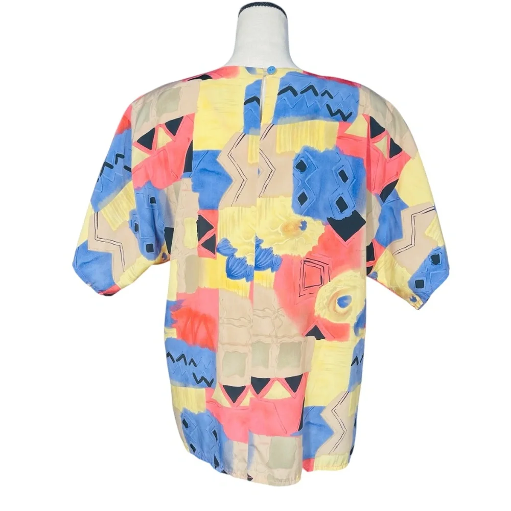 Regal Abstract Colorful Print Blouse - Picture 4 of 4